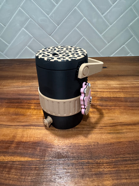 Can Cooler & Can Opener Keychain Combo - Leopard with Bow