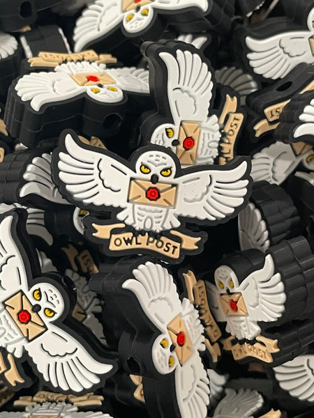 Owl Post Hedwig - *EXCLUSIVE* Silicone Focal