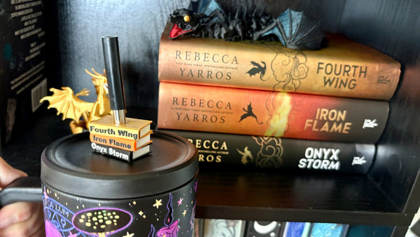Straw Topper - Stack of Books